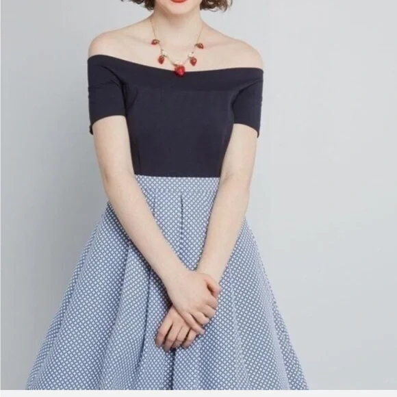 NWT Modcloth off the shoulder dress